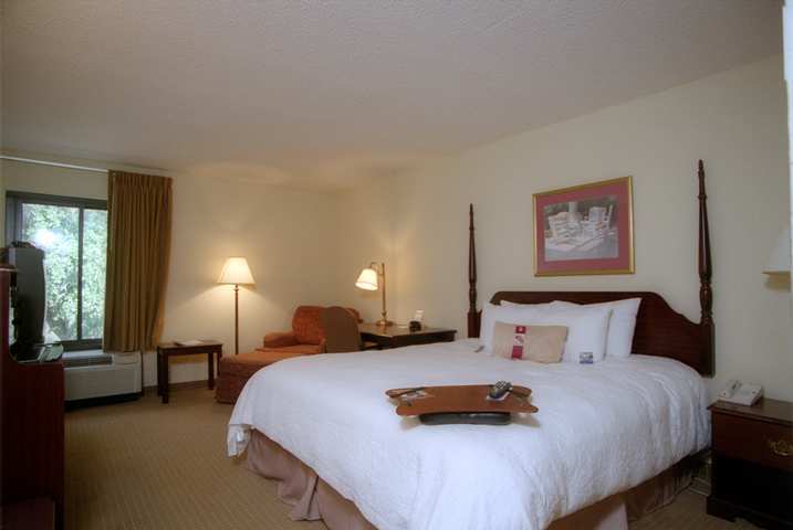Hampton Inn Beaufort Room photo